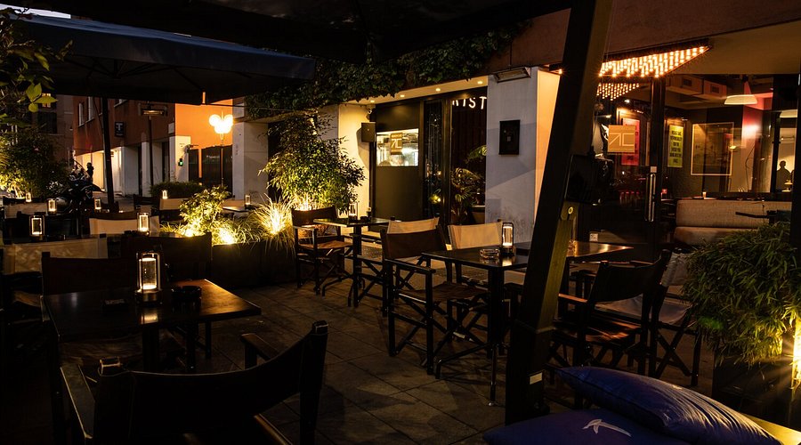 Fashion Café Milan, Italy